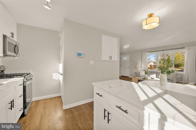 6112 PAULONIA RD, Alexandria, VA 22310