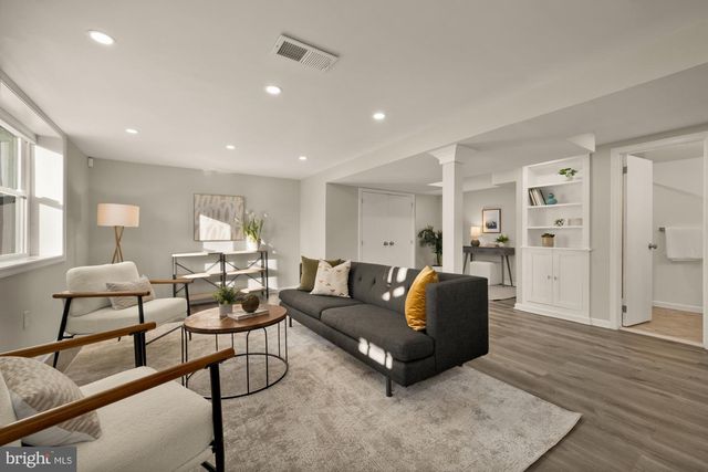 6112 PAULONIA RD, Alexandria, VA 22310