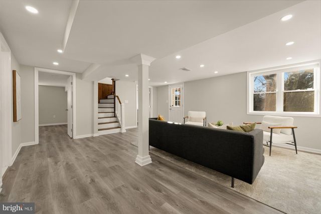 6112 PAULONIA RD, Alexandria, VA 22310