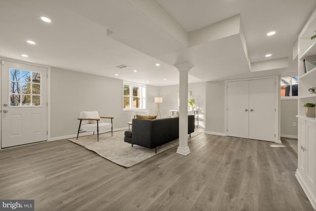 6112 PAULONIA RD, Alexandria, VA 22310