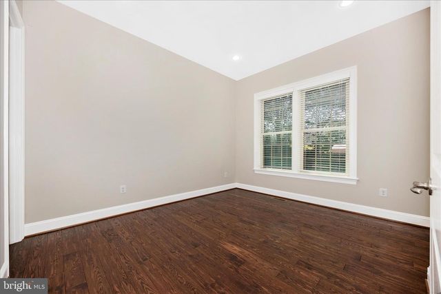 100 CASTLE OAK CT, Clarksburg, MD 20871