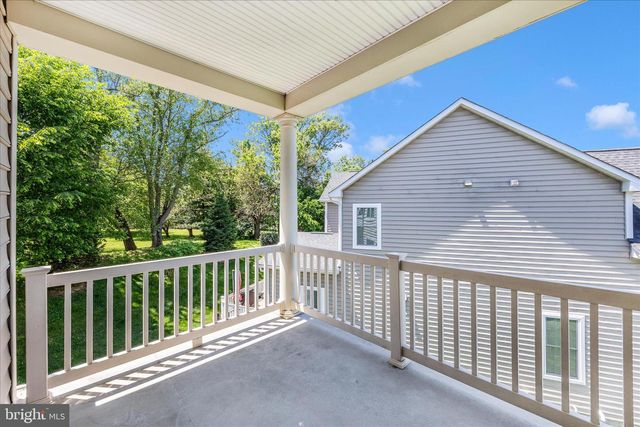 100 CASTLE OAK CT, Clarksburg, MD 20871