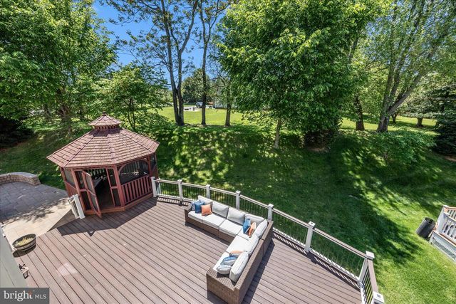 100 CASTLE OAK CT, Clarksburg, MD 20871