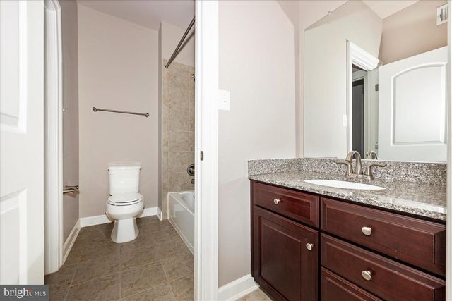 100 CASTLE OAK CT, Clarksburg, MD 20871