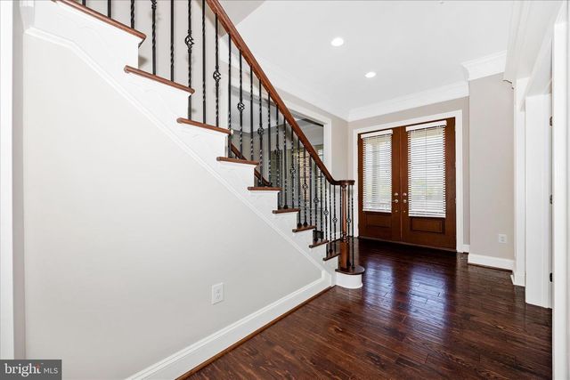 100 CASTLE OAK CT, Clarksburg, MD 20871