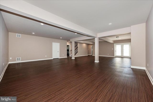 100 CASTLE OAK CT, Clarksburg, MD 20871