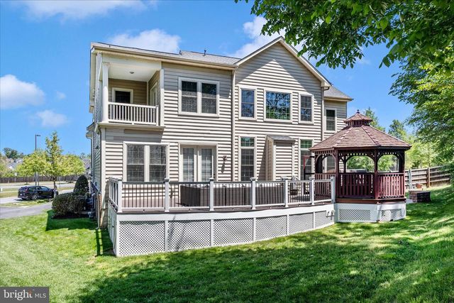 100 CASTLE OAK CT, Clarksburg, MD 20871