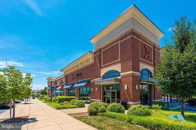 100 CASTLE OAK CT, Clarksburg, MD 20871
