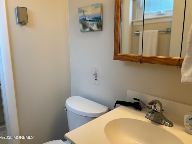 791 Hudson Parkway, Whiting, NJ 08759