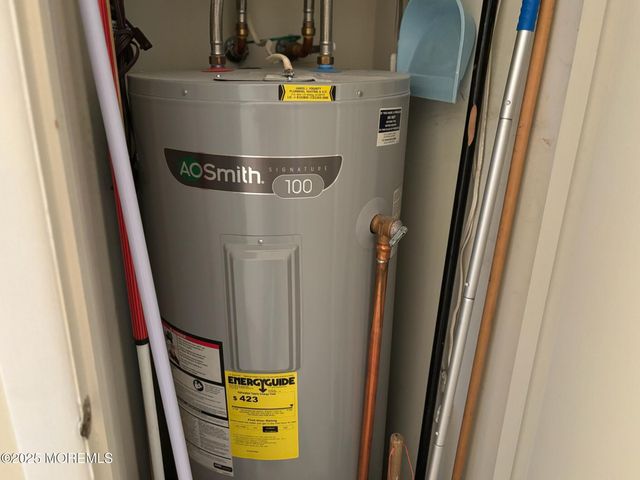 791 Hudson Parkway, Whiting, NJ 08759