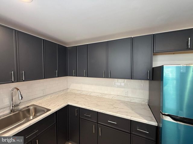 4937 WALNUT ST, Philadelphia, PA 19139