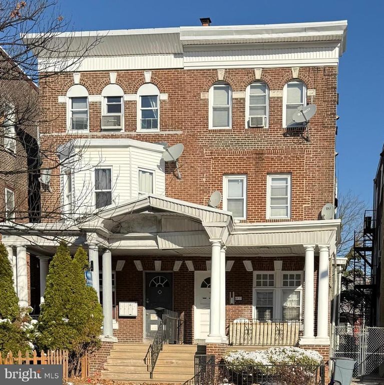 4937 WALNUT ST, Philadelphia, PA 19139