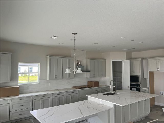 10245 CROSS RIVER TRAIL, Parrish, FL 34219