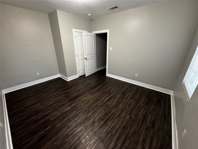 3514 Meadow Street, Dallas, TX 75215