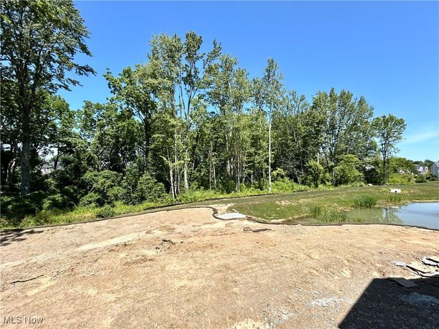 421 Bordeaux Boulevard, Broadview Heights, OH 44147