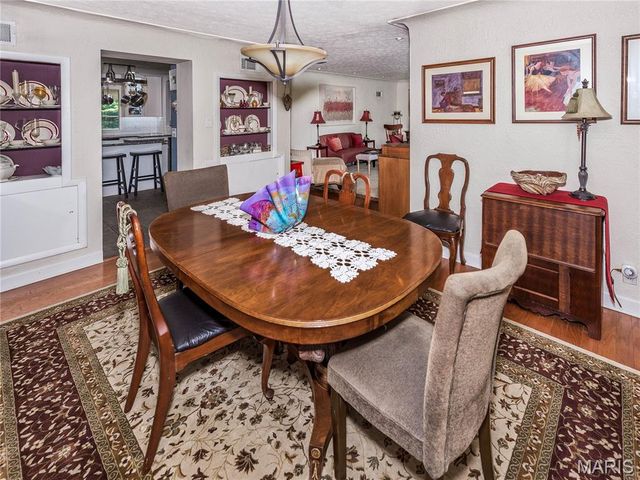 289 W Haller Drive, East Alton, IL 62024