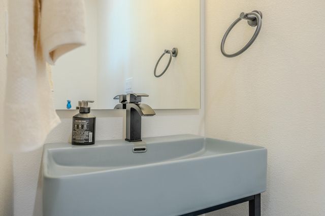 139 Cherokee Drive, Kimberling City, MO 65686