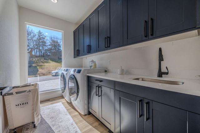 139 Cherokee Drive, Kimberling City, MO 65686