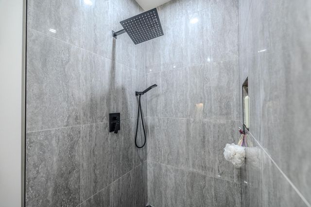 139 Cherokee Drive, Kimberling City, MO 65686