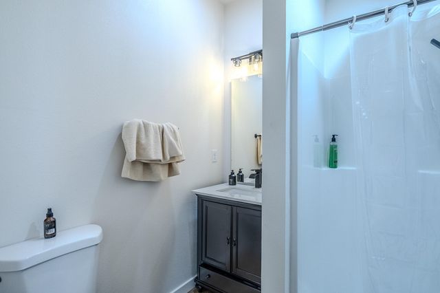 139 Cherokee Drive, Kimberling City, MO 65686