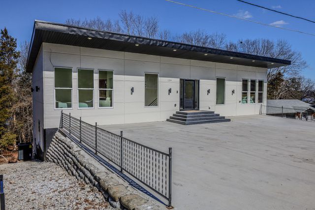 139 Cherokee Drive, Kimberling City, MO 65686