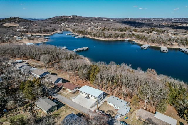 139 Cherokee Drive, Kimberling City, MO 65686