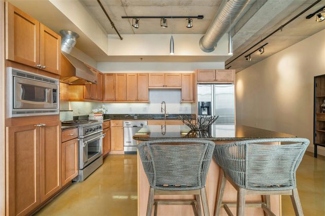 800 W 5th ST 1104, Austin, TX 78703