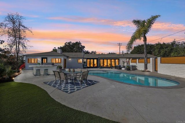 2235 Gum Tree Lane, Fallbrook, CA 92028