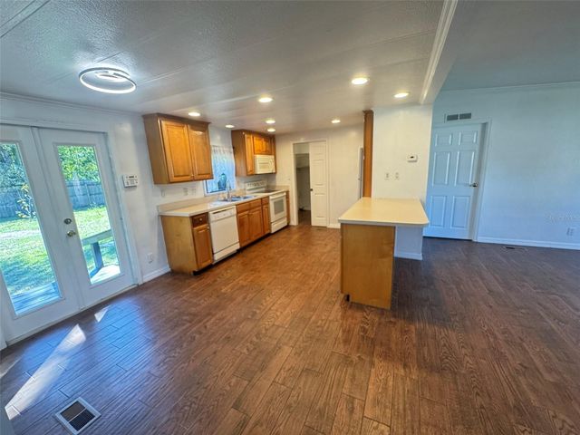 177 W WILBUR AVENUE, Lake Mary, FL 32746