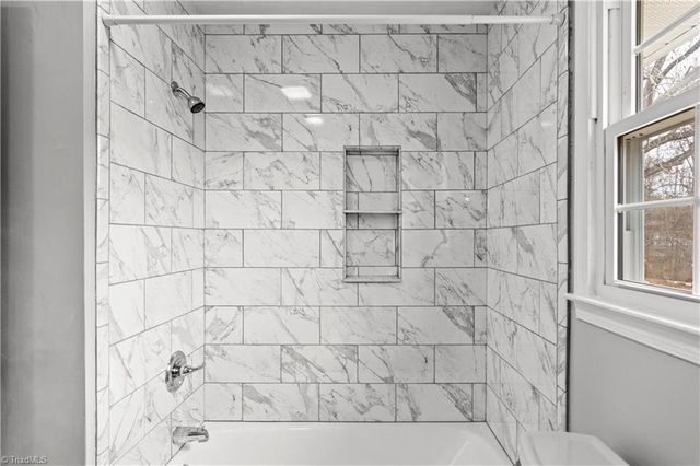 245 Summerglen Drive, Lewisville, NC 27023