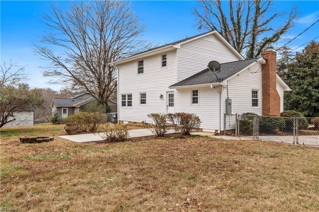 245 Summerglen Drive, Lewisville, NC 27023