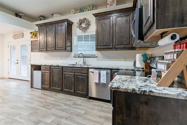2301 CR 1112, Farmersville, TX 75442