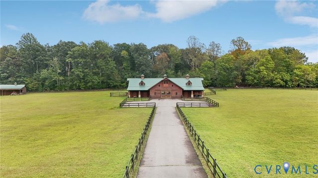 7559 Madison Estates Dr, Mechanicsville, VA 23111