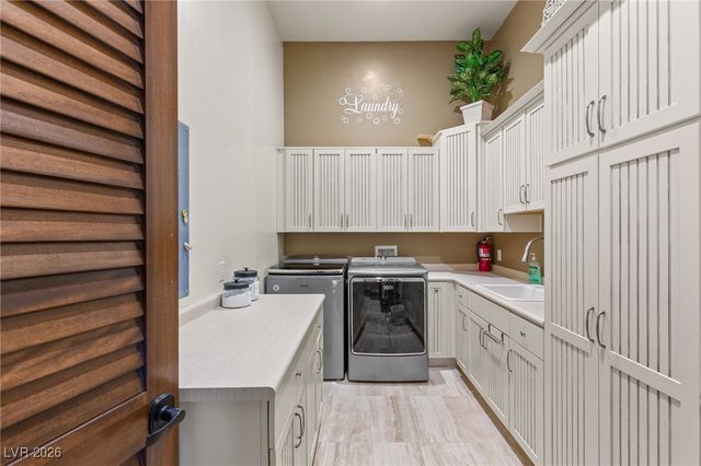 5764 Aspen Falls Circle, Las Vegas, NV 89149