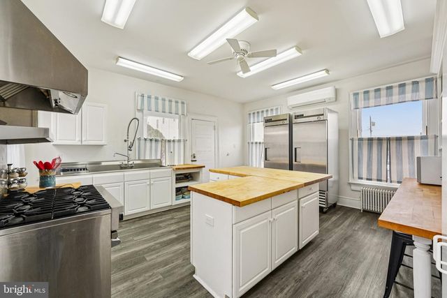 3008 ATLANTIC AVE, Wildwood, NJ 08260