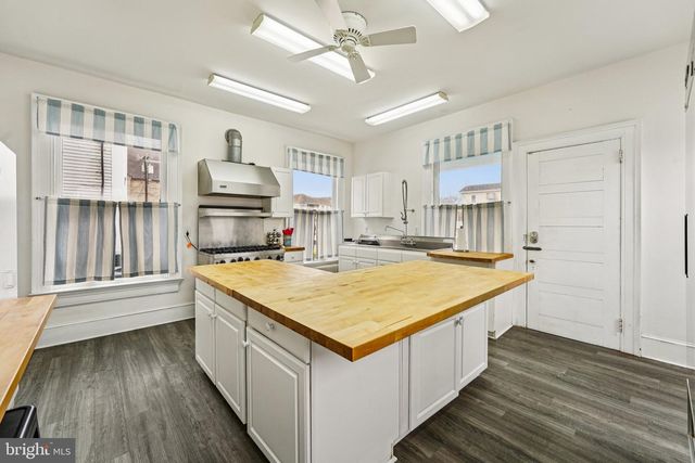 3008 ATLANTIC AVE, Wildwood, NJ 08260