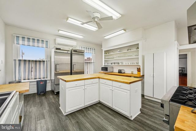 3008 ATLANTIC AVE, Wildwood, NJ 08260