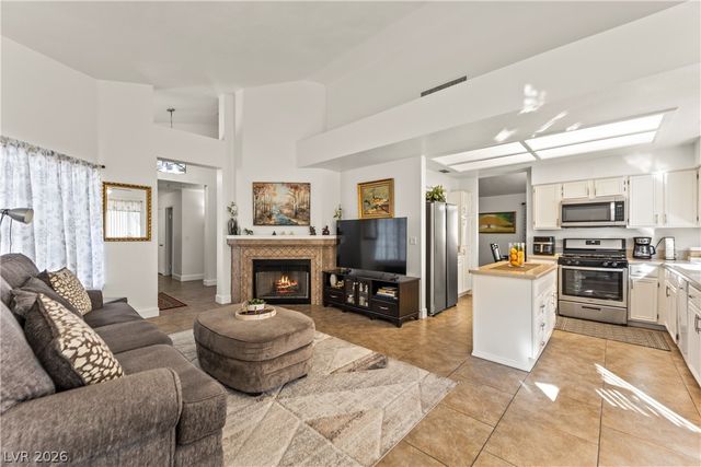 1698 Laurel Oak Drive, Las Vegas, NV 89123