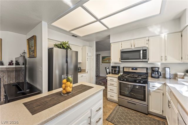 1698 Laurel Oak Drive, Las Vegas, NV 89123