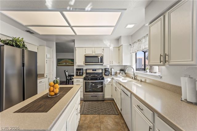 1698 Laurel Oak Drive, Las Vegas, NV 89123