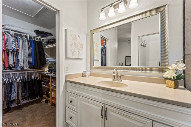 1698 Laurel Oak Drive, Las Vegas, NV 89123