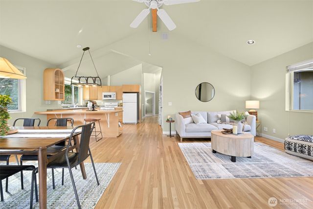 424 Rainbow Drive, Sedro Woolley, WA 98284