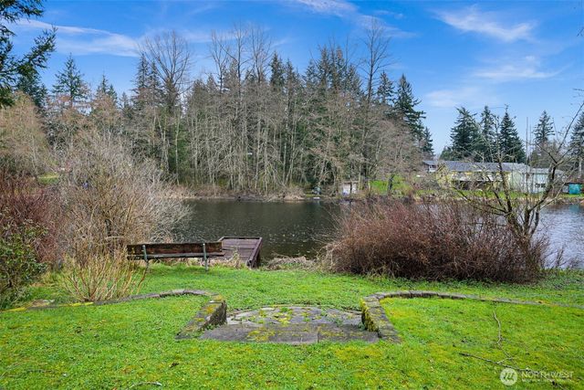 424 Rainbow Drive, Sedro Woolley, WA 98284