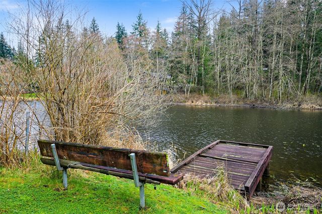 424 Rainbow Drive, Sedro Woolley, WA 98284