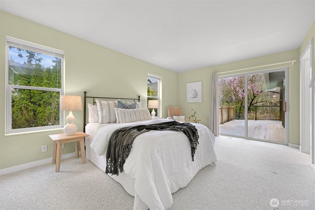 424 Rainbow Drive, Sedro Woolley, WA 98284