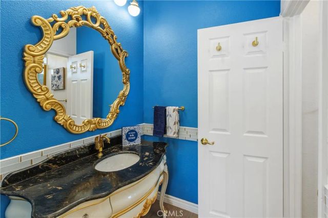 22961 Banbury CT, Murrieta, CA 92562