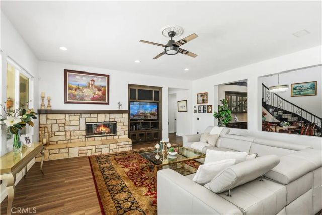 22961 Banbury CT, Murrieta, CA 92562