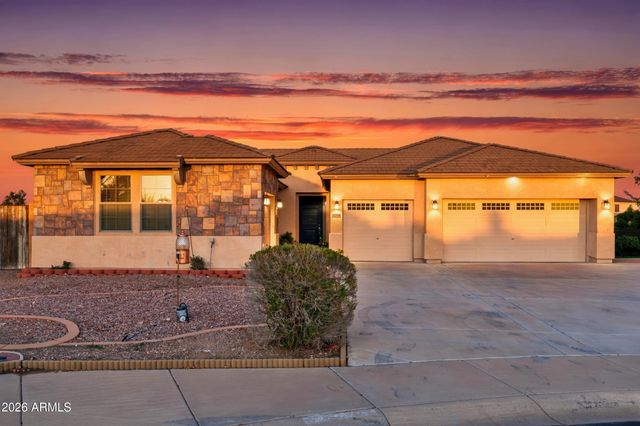 22734 W ASHLEIGH MARIE Drive, Buckeye, AZ 85326