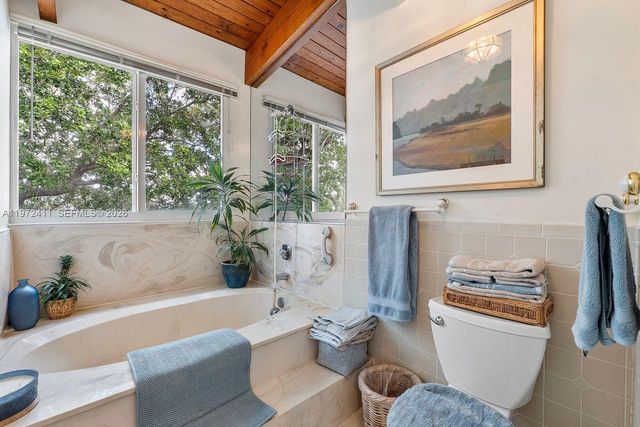 4905 SW 71st Pl, Miami, FL 33155