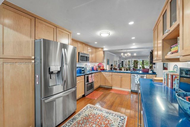 4905 SW 71st Pl, Miami, FL 33155